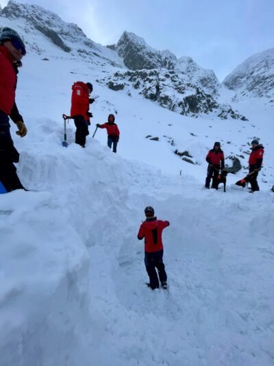 Poszukiwania turysty w rejonie Orlej Perci